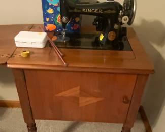 Singer Sewing Machine