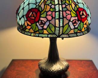 Tiffany style stained glass lamp