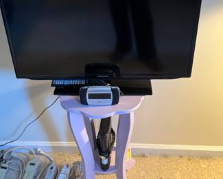 Samsung TV with remote