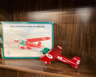 Die-Cast Metal Bank - 1932 Conoco Lockheed Vega 5C Special Airplane                                                                                                                                                                                                                                                                                                                                       