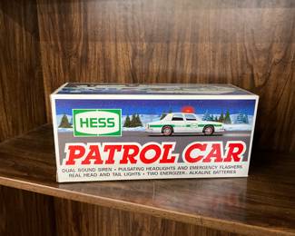 Hess Die Cast Patrol Car - Dual Sound Siren - Pulsating Headlights & Flashers 