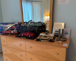 Franklin Mint Emergency One Fire Engine, Revell Ferrari 250 GTO, 1966 Oldsmobile - Toronado