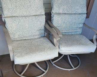 2 outdoor chairs