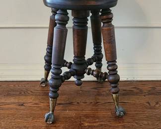 piano stool