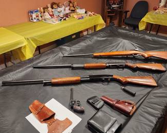 22LR PISTOL $100.00 , MASTER MAG PUMP SHOTGUN 12 GAUGE $200.00 MOSSBERG 320b $100.00 JC HIGGINS SHOTGUN $275.00 LEUPOLD SCOPE $200.00