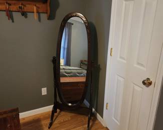 Oval Mirror