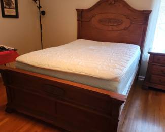 Vineyard Queen Bedroom Set