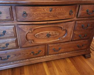 Vineyard Queen Bedroom Set