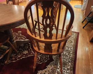 Oak Dining Room Table, 3 Leaves and 6 Windsor Chairs 