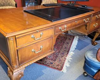 Councill executive desk