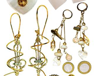 Costume Jewelry - Antique through Modern Earrings & Rings