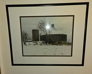 Round Barn artwork