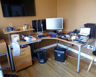 Corner desk with file & cabinet