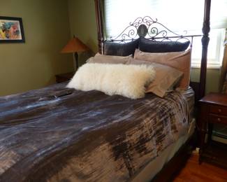 Ethan Allen 4 poster master bedroom set, queen size mattress & box spring 