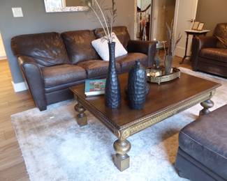 Leather sofa & loveseat, coffee & side tables, bric-a-brac