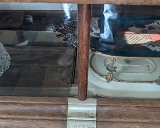 Oak Display Case 72"x28"x14.5" (TERRY SHOW CASE CO. NASHVILLE TENN.)