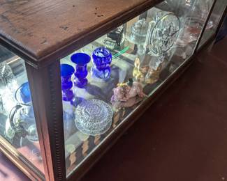 Oak Display Counter 28"x34"x66"