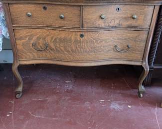 Oak Serpentine Dresser Base 37"x28"x21"