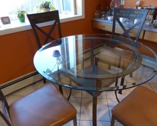 Kitchen table with 4 chairs