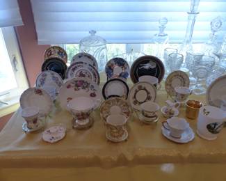 Bric-a-brac, cups & saucers, crystal