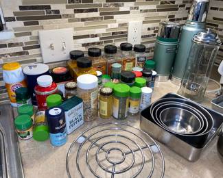 Spices and Stanley thermoses 