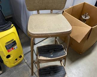 Vtg. Stepstool