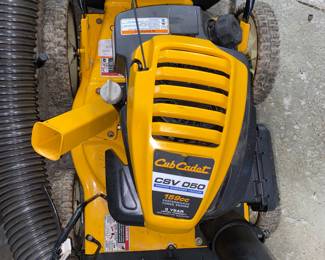 Cub Cadet CSV 050 chipper, shredder, vac
