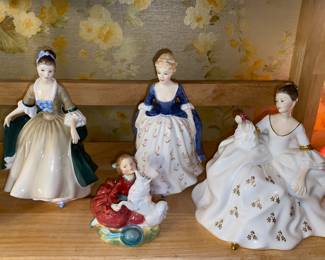 Royal Doulton figures 