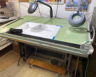 Draftsman table 