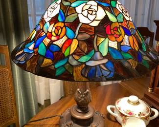 Acrylic Tiffany style lamp 