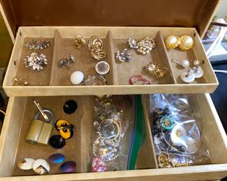 Assorted costume jewelry
