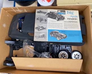 Big scale model car -in box