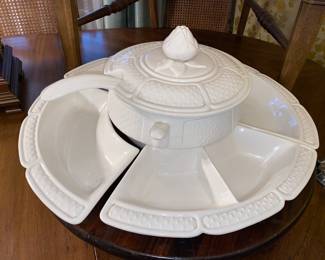 Lazy Susan with white ceramic serving pieces ( 1 with chip)