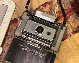 Polaroid Land Camera