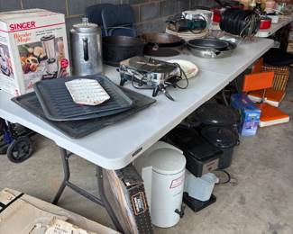 Various Cookware/Cast Iron