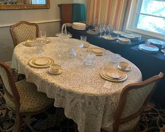 French style dining table