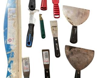 Assorted Putty Taping Knives 