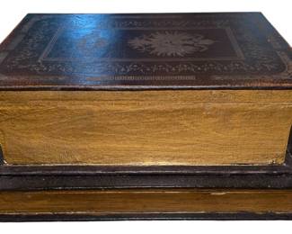 Decoy Decorative Books 