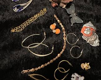 Vintage Jewelry