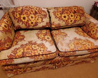 Presale Item Vintage Couch and Sofa. Some cushion wear.