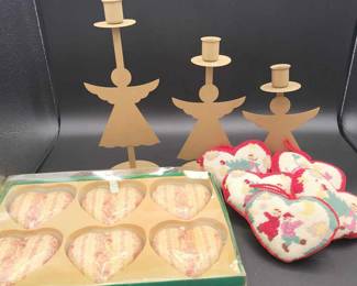 Vintage Variety Christmas Decor And Ornaments 