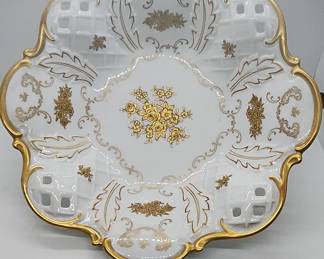 Reichenbach Pierced Lattice Gold Flower 4 Legged Porcelain Bowl