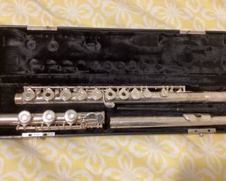 Flute with solid silver head joint