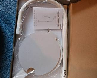 Sunlamlux Light Therapy Lamp - Brand New in Box 