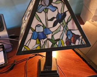 Floral Stain Glass Lamp 