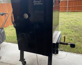 Smoker - Uses wood for burning