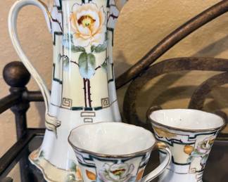 Imperial Nippon Hot Chocolate server