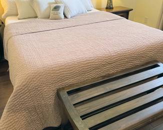 Sleepnumber i8 queen bed