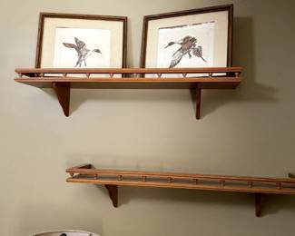 wall shelves, flying duck canvas