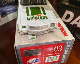 Darrell Waltrip 
#88 Gatorade Race Car 1979 Monte Carlo 
1:24 scale